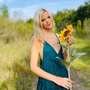 Green flowy mini dress